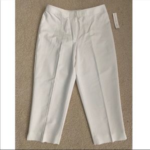 Pursuits Ltd. white trousers (NWT)